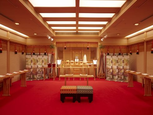 Temple (Hotel Agora Regency Sakai)